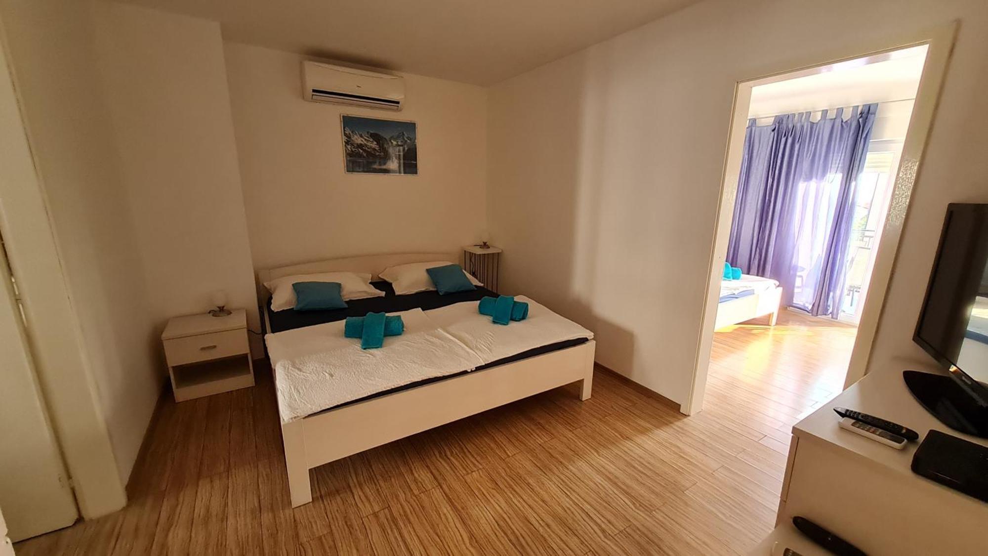 Apartments Kivi Novigrad  Room photo