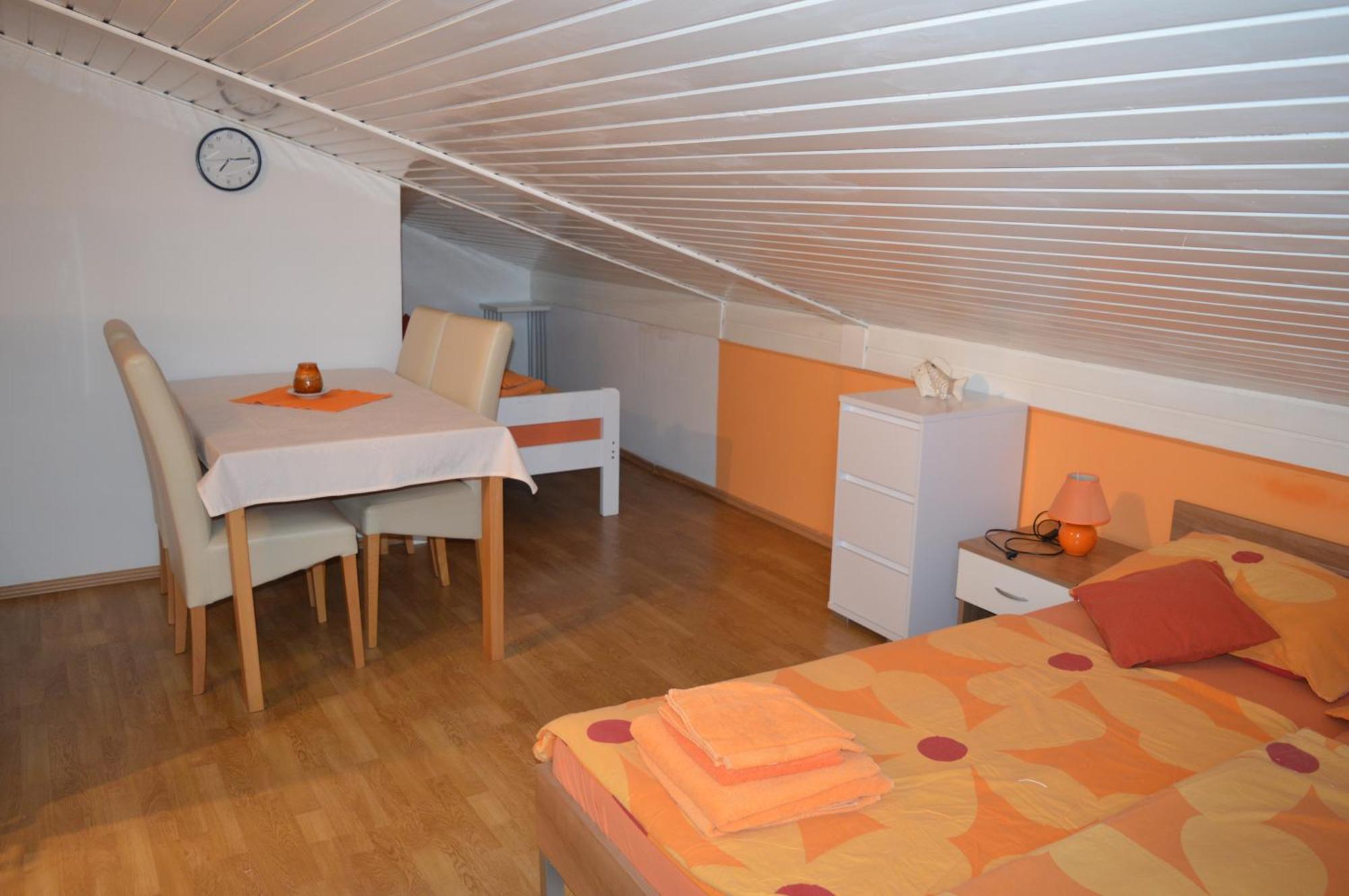 Apartments Kivi Novigrad  Exterior photo