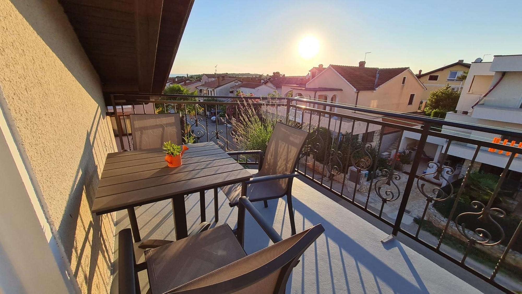 Apartments Kivi Novigrad  Exterior photo
