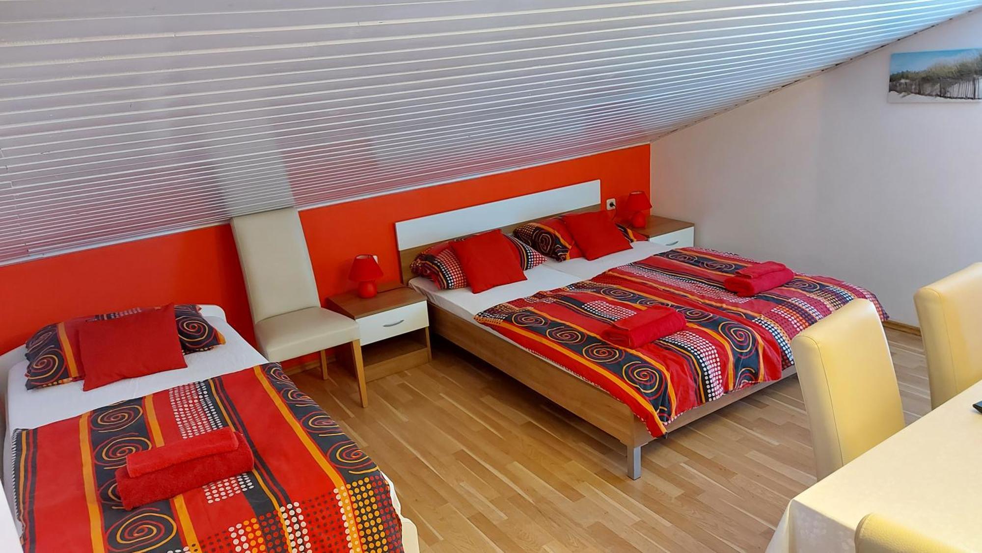 Apartments Kivi Novigrad  Exterior photo